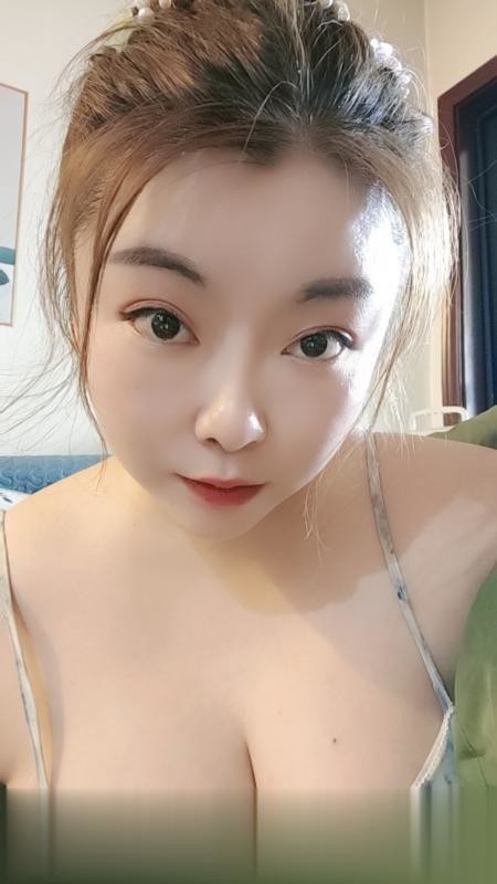 重庆观音桥大胸少妇-2.jpg