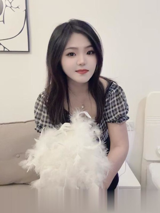 湖南-长沙天心兼职风骚小少妇-1.jpg