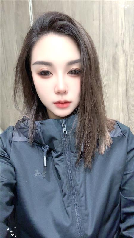 黑龙江-哈尔滨大红场兼职妹子-1.jpg