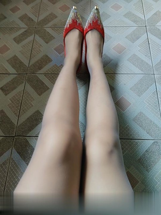 四川-成都金牛性价比熟女-1.jpg