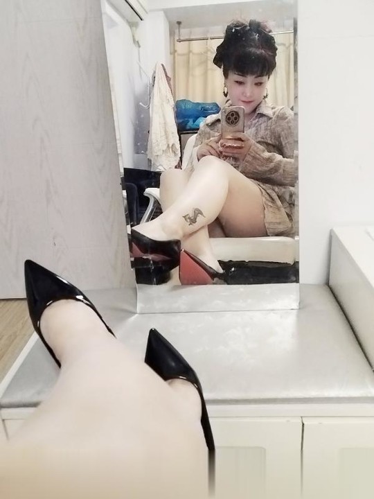 上海浦东性价比熟女-1.jpg