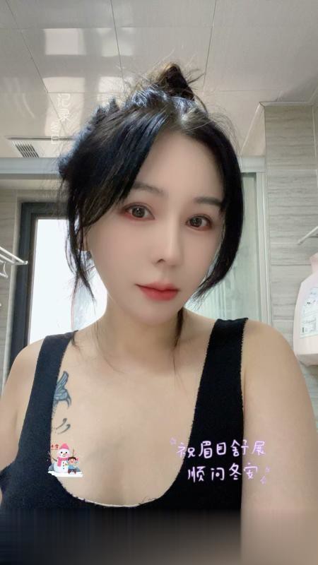 上海-徐汇性感服务控陆露小姐-1.jpg