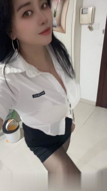 湖南-长沙长腿大胸少妇体验-2.jpg